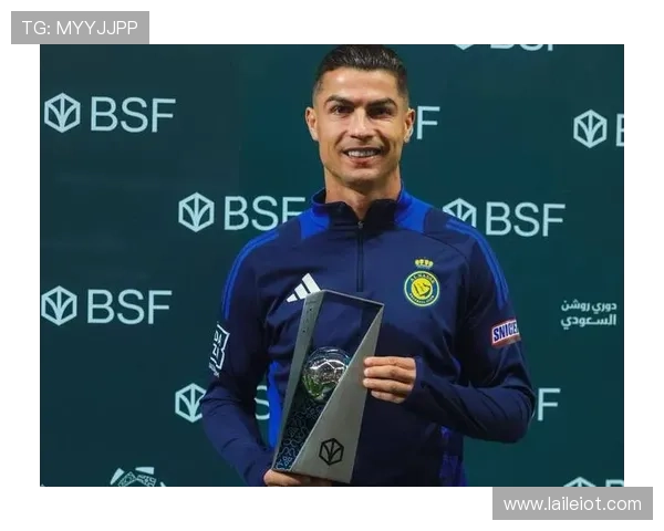 利雅得胜利主帅透露C罗已赴马德里治疗